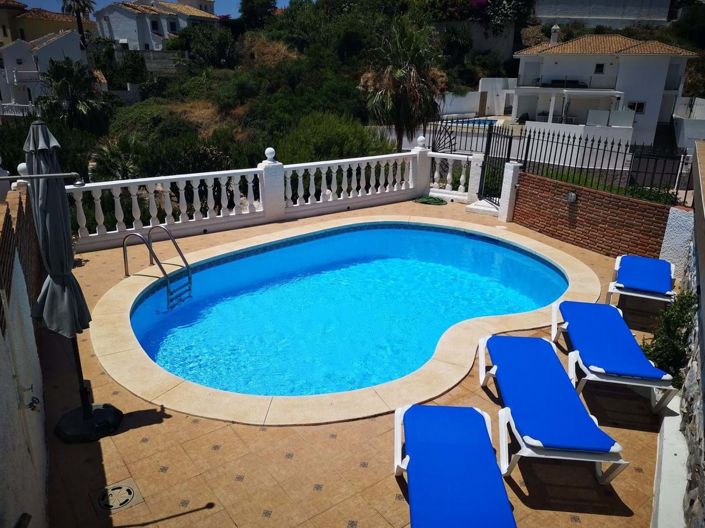 Image No.3-3 Bed Villa for sale