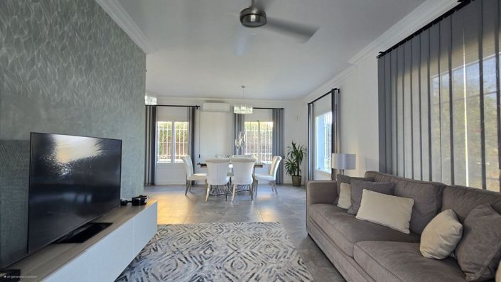 Image No.21-5 Bed Villa for sale