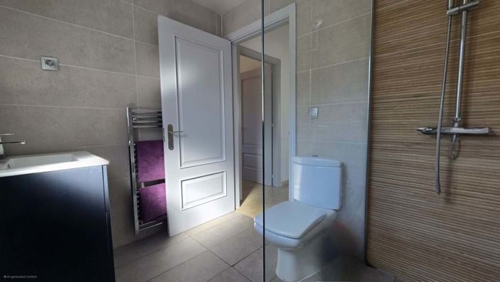 Image No.35-5 Bed Villa for sale