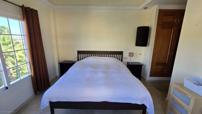 Image No.38-5 Bed Villa for sale