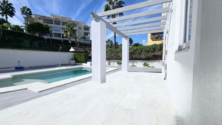 Image No.4-5 Bed Villa for sale