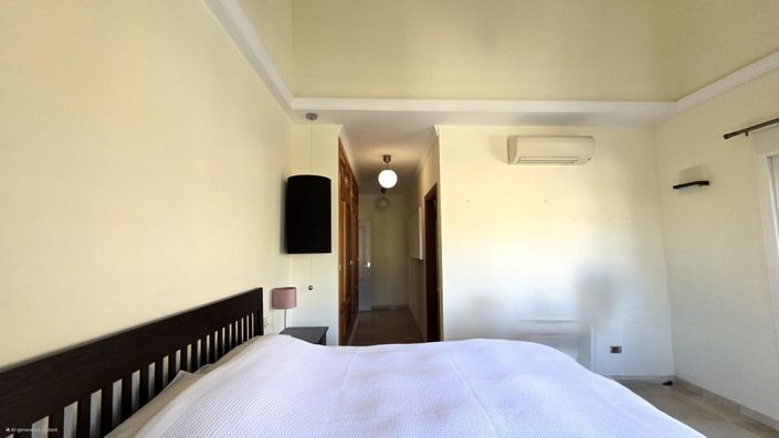 Image No.46-5 Bed Villa for sale