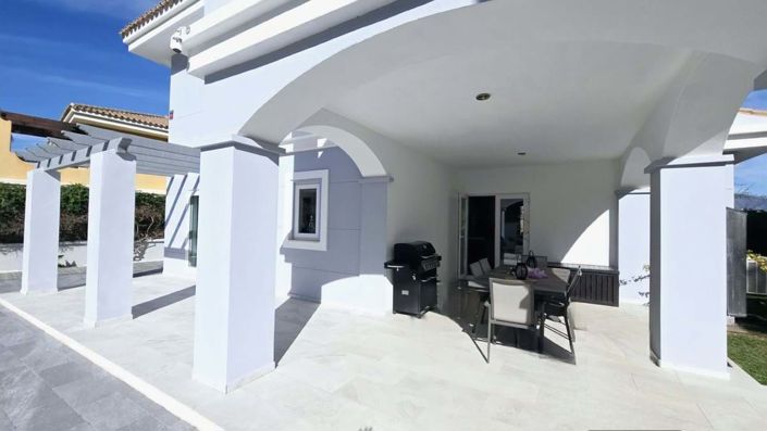 Image No.51-5 Bed Villa for sale