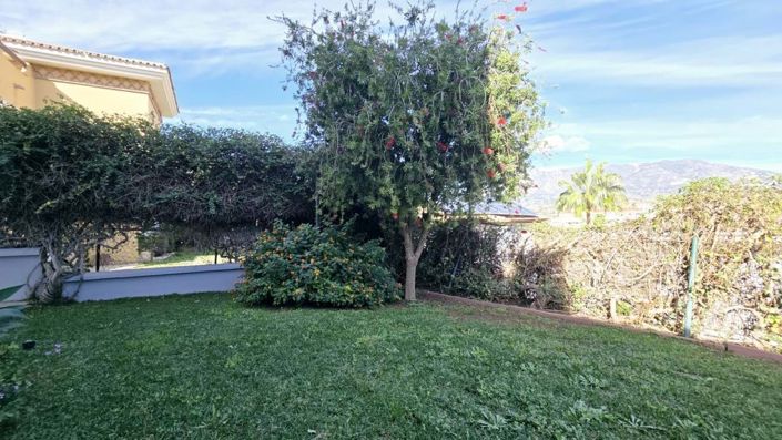 Image No.6-5 Bed Villa for sale