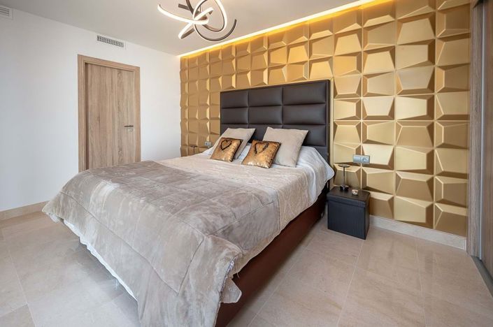 Image No.15-3 Bed Apartment for sale