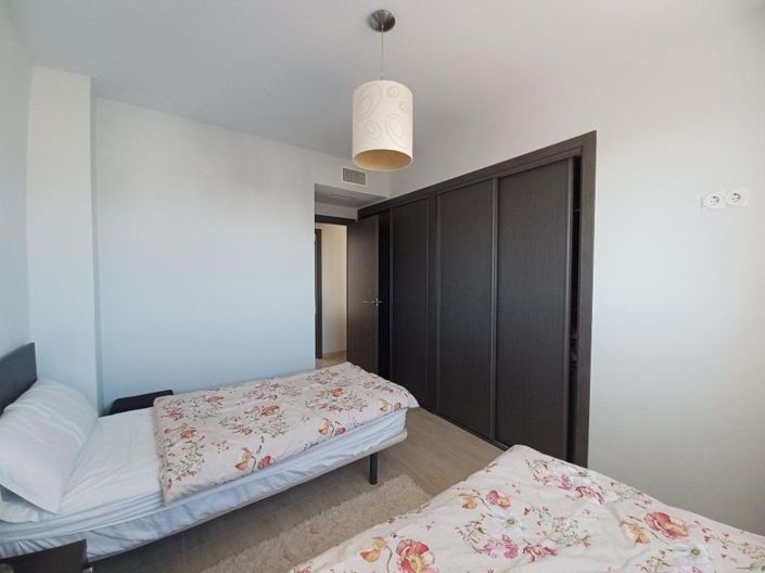 Image No.10-3 Bed Apartment for sale