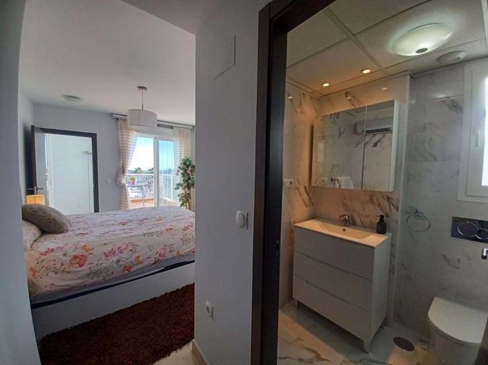 Image No.14-3 Bed Apartment for sale