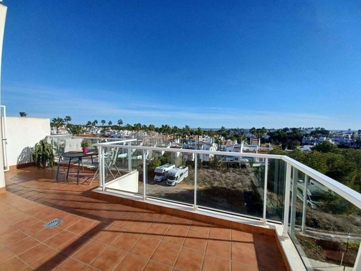 Image No.18-3 Bed Apartment for sale