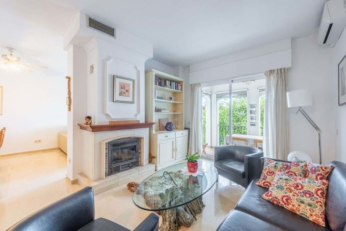 Image No.7-4 Bed Townhouse for sale