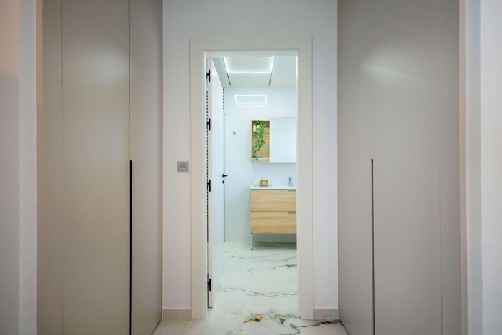 Image No.15-3 Bed Villa for sale