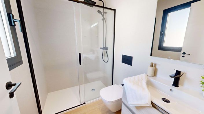 Image No.25-3 Bed Apartment for sale