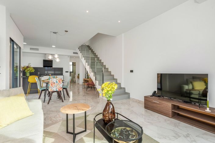 Image No.4-3 Bed Villa for sale