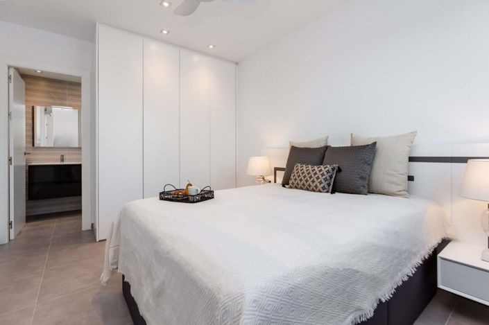 Image No.10-3 Bed Villa for sale