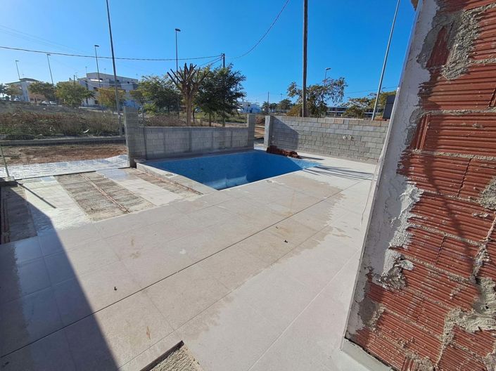 Image No.24-3 Bed Villa for sale