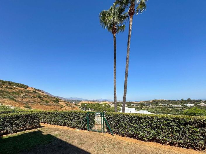 Image No.20-2 Bed Apartment for sale