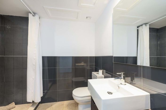 Image No.11-2 Bed Apartment for sale