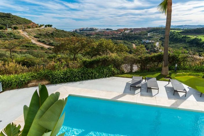 Image No.23-2 Bed Apartment for sale