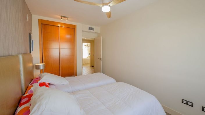 Image No.23-3 Bed Townhouse for sale