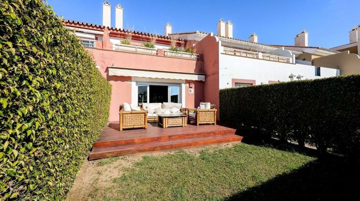 Image No.24-3 Bed Townhouse for sale