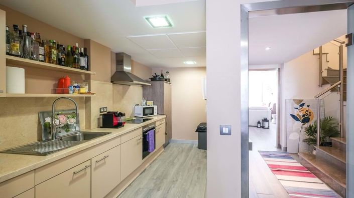 Image No.9-3 Bed Townhouse for sale