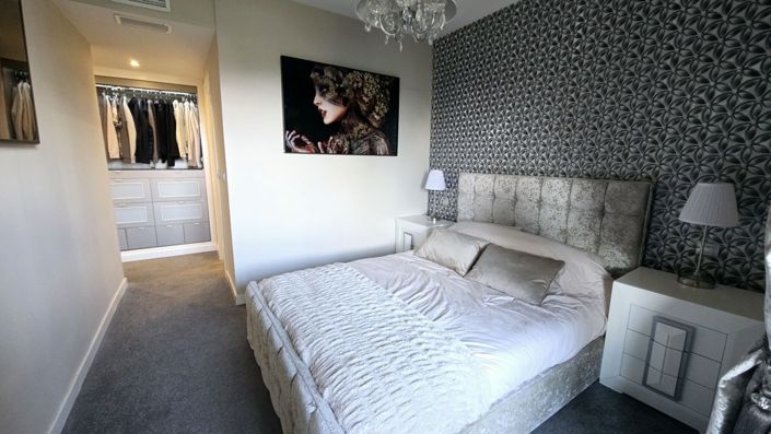 Image No.20-2 Bed Apartment for sale