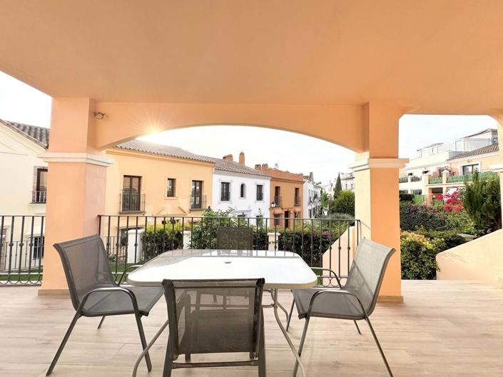 Image No.29-4 Bed Townhouse for sale