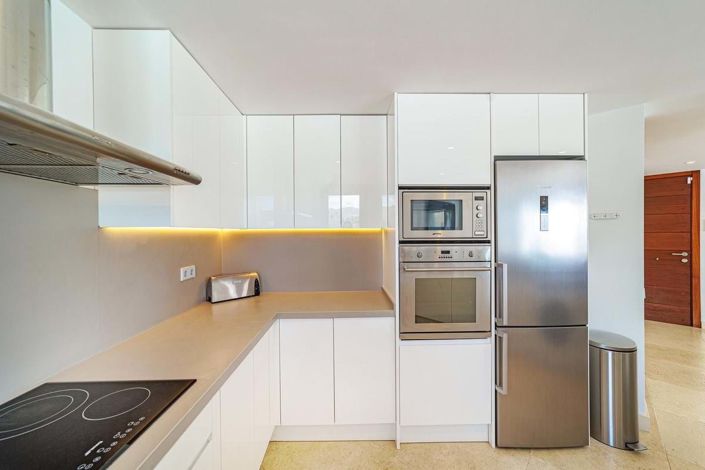 Image No.20-2 Bed Apartment for sale