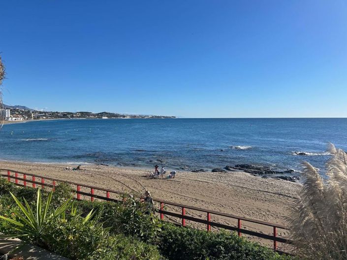 Image No.24-2 Bed Apartment for sale