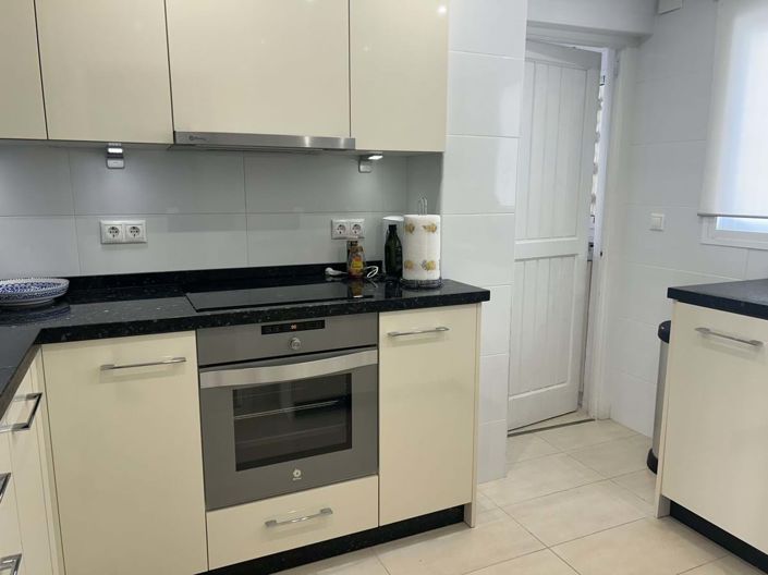 Image No.4-2 Bed Apartment for sale