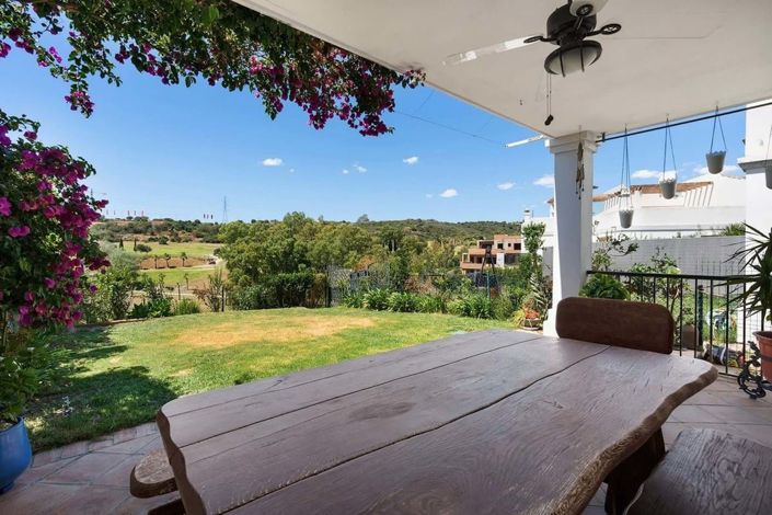 Image No.4-4 Bed Townhouse for sale