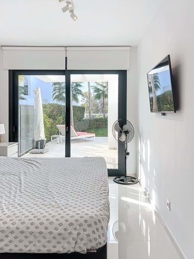 Image No.22-3 Bed Apartment for sale