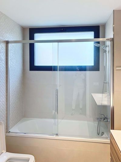 Image No.24-3 Bed Apartment for sale