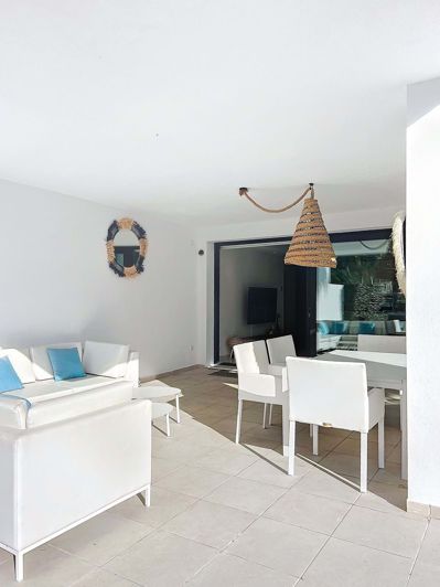 Image No.3-3 Bed Apartment for sale