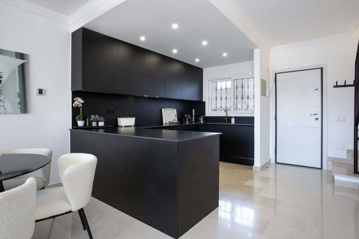 Image No.15-2 Bed Apartment for sale