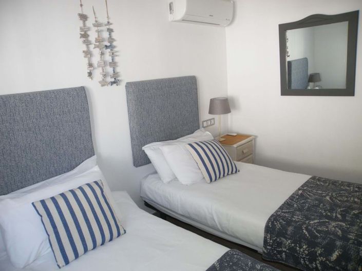 Image No.15-3 Bed Villa for sale