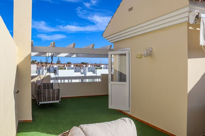 Image No.29-3 Bed Townhouse for sale