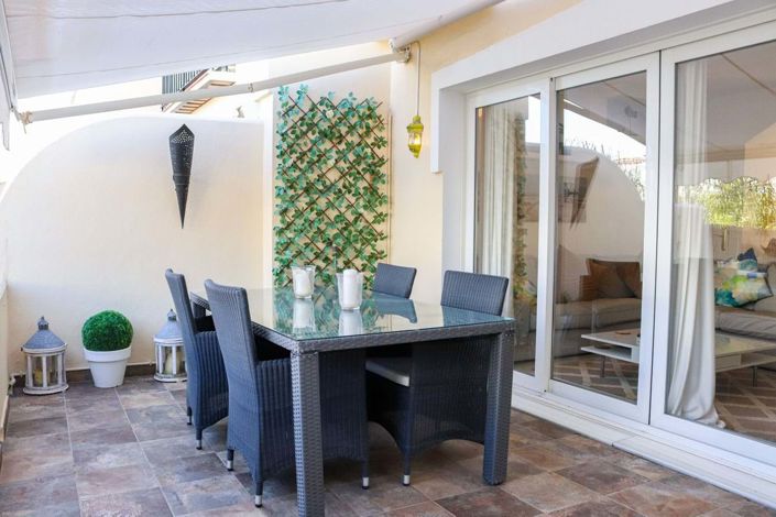 Image No.33-3 Bed Townhouse for sale