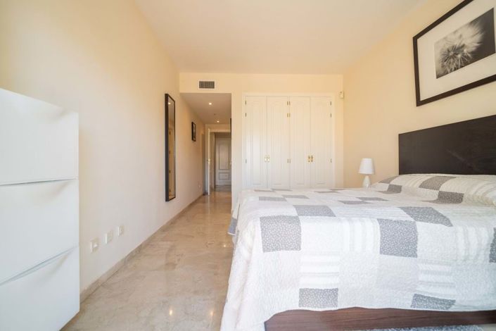 Image No.25-2 Bed Apartment for sale