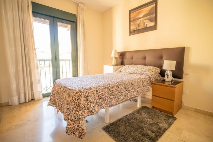 Image No.29-2 Bed Apartment for sale