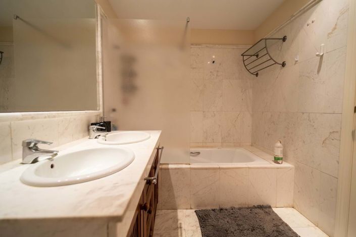 Image No.35-2 Bed Apartment for sale