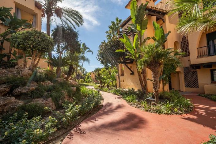 Image No.39-2 Bed Apartment for sale