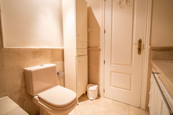 Image No.55-2 Bed Apartment for sale