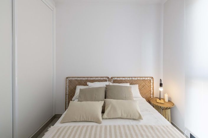 Image No.26-2 Bed Bungalow for sale