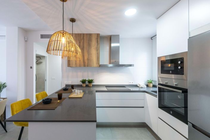 Image No.38-2 Bed Bungalow for sale