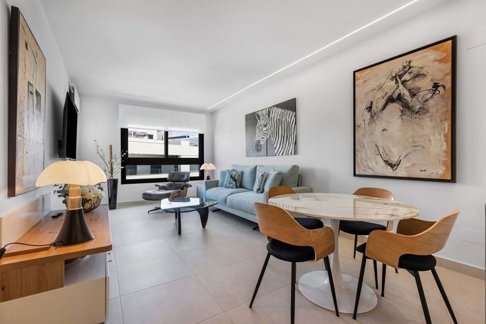 Image No.10-3 Bed Apartment for sale