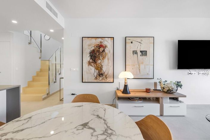 Image No.12-3 Bed Apartment for sale