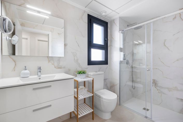 Image No.33-3 Bed Apartment for sale