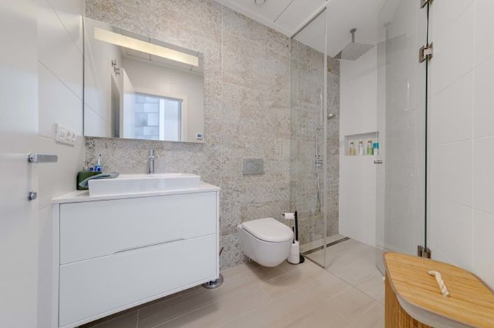 Image No.14-2 Bed Apartment for sale