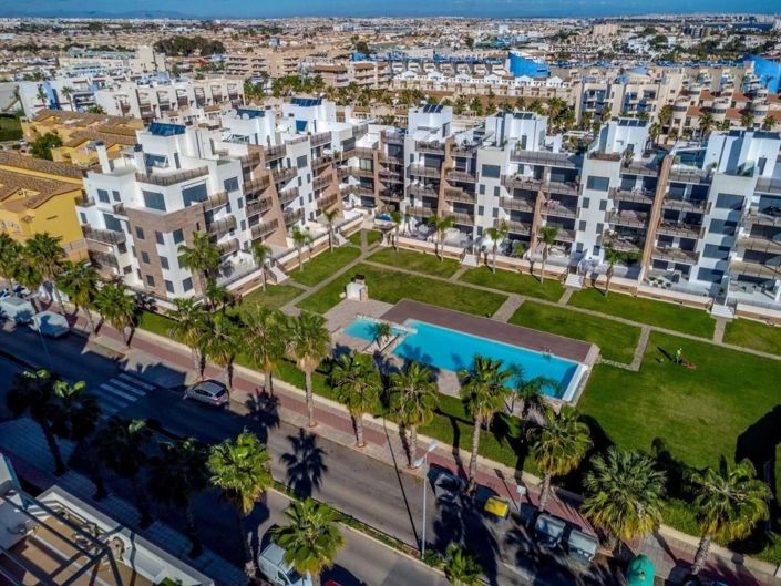 Image No.27-2 Bed Apartment for sale