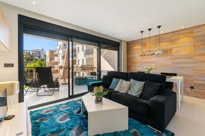 Image No.7-2 Bed Apartment for sale